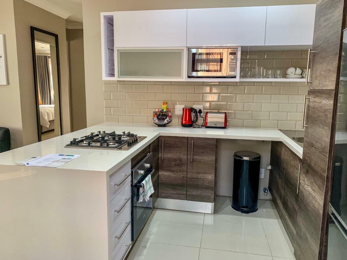 Hotel At Hatfield Apartments Pretoria-Noord Εξωτερικό φωτογραφία